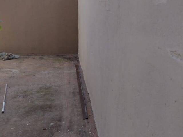 #618 - Casa para Venda em Franca - SP - 2